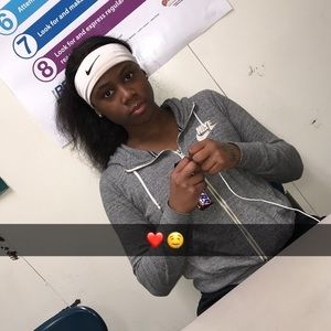 Meet your Posher, Jasmine